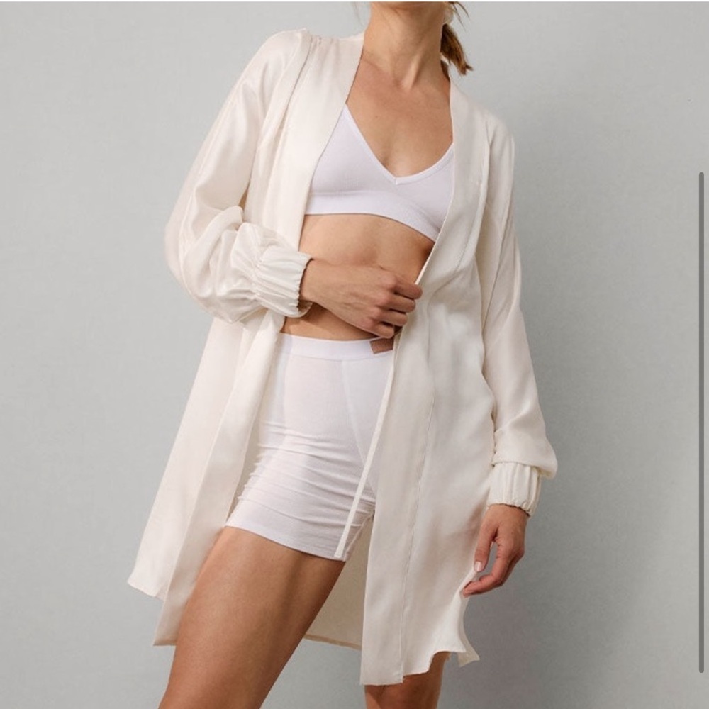 Lunya Washable Silk Robe Ivory White 100% Silk Size M